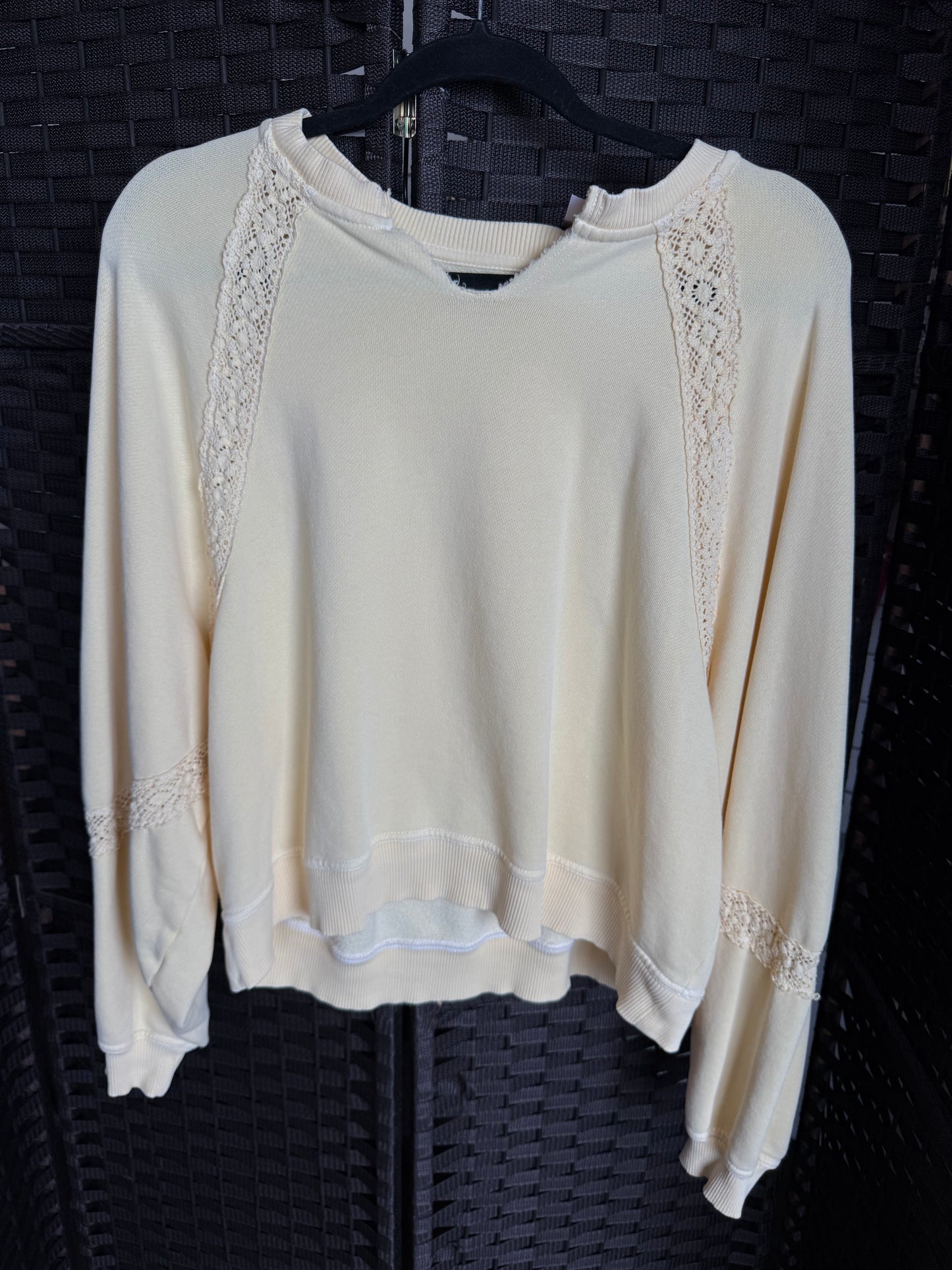 Butter yellow Aerie sweatshirt
