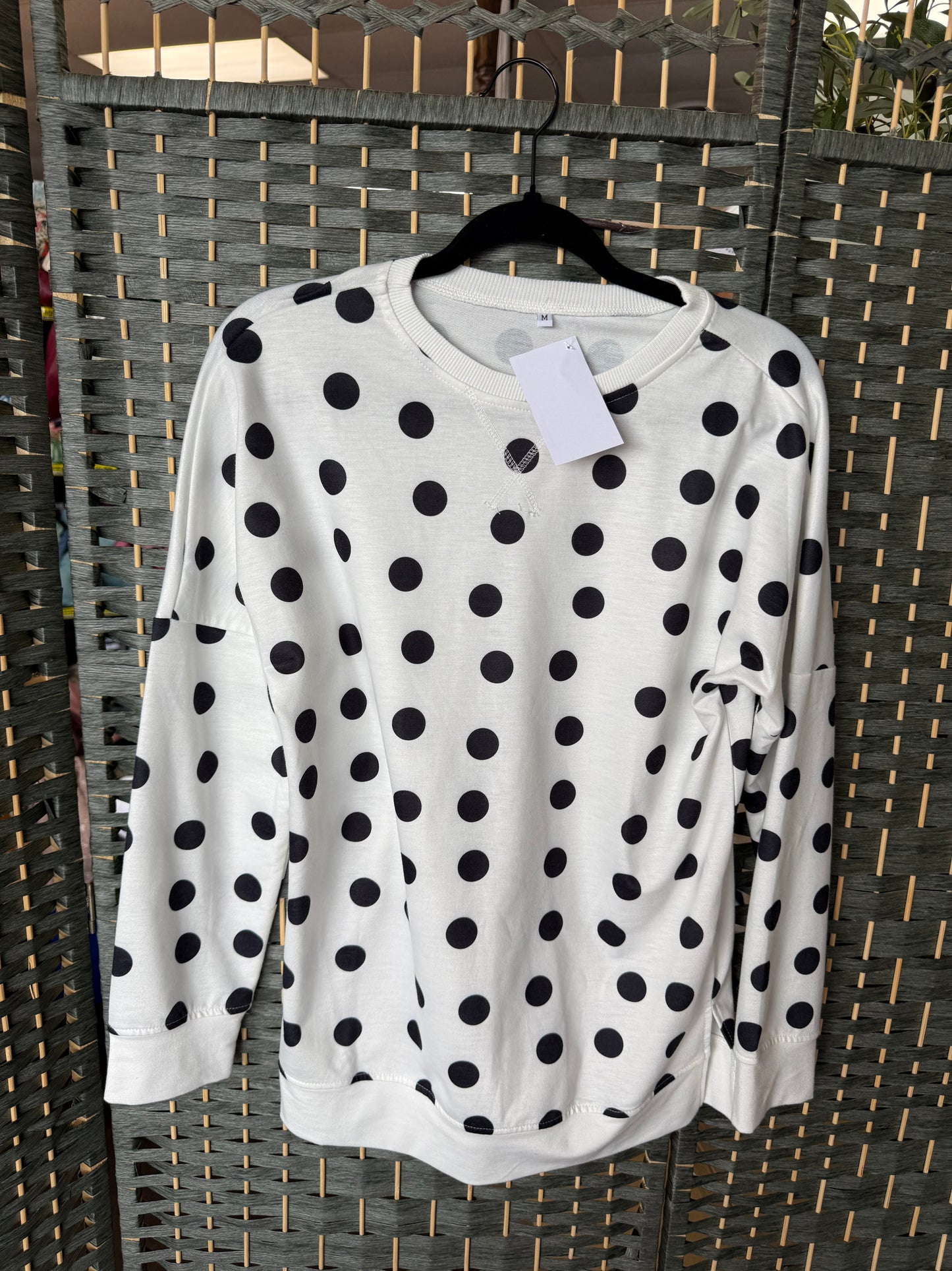 POKADOT SWEATSHIRT MED.