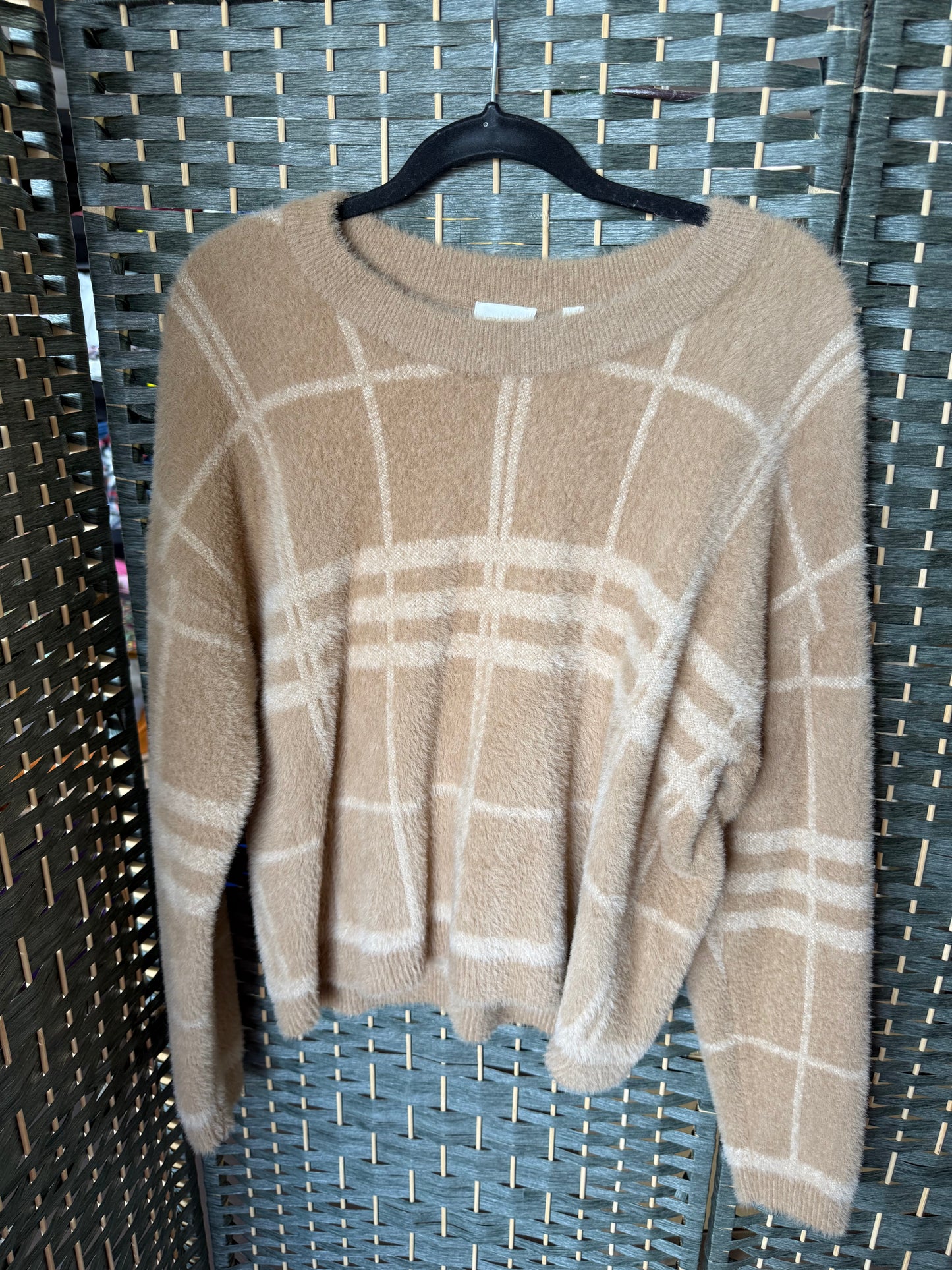 LG. SUPER SOFT SWEATER