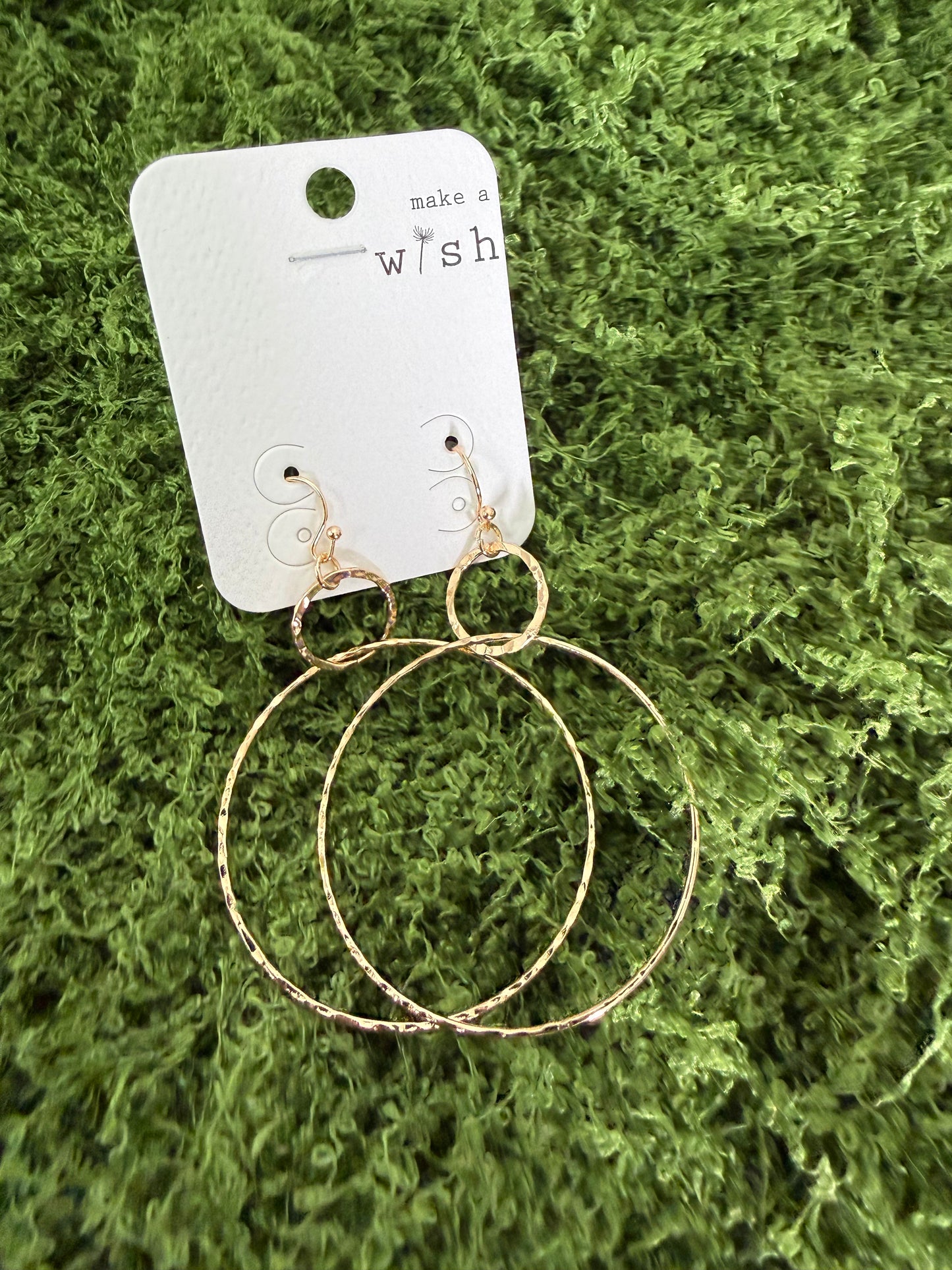 gold earrings