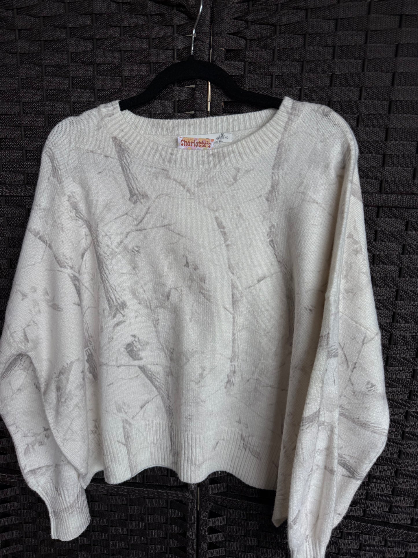 Sm oversized Camo sweater