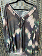 SHEAR MULTI-COLOR TOP MED.