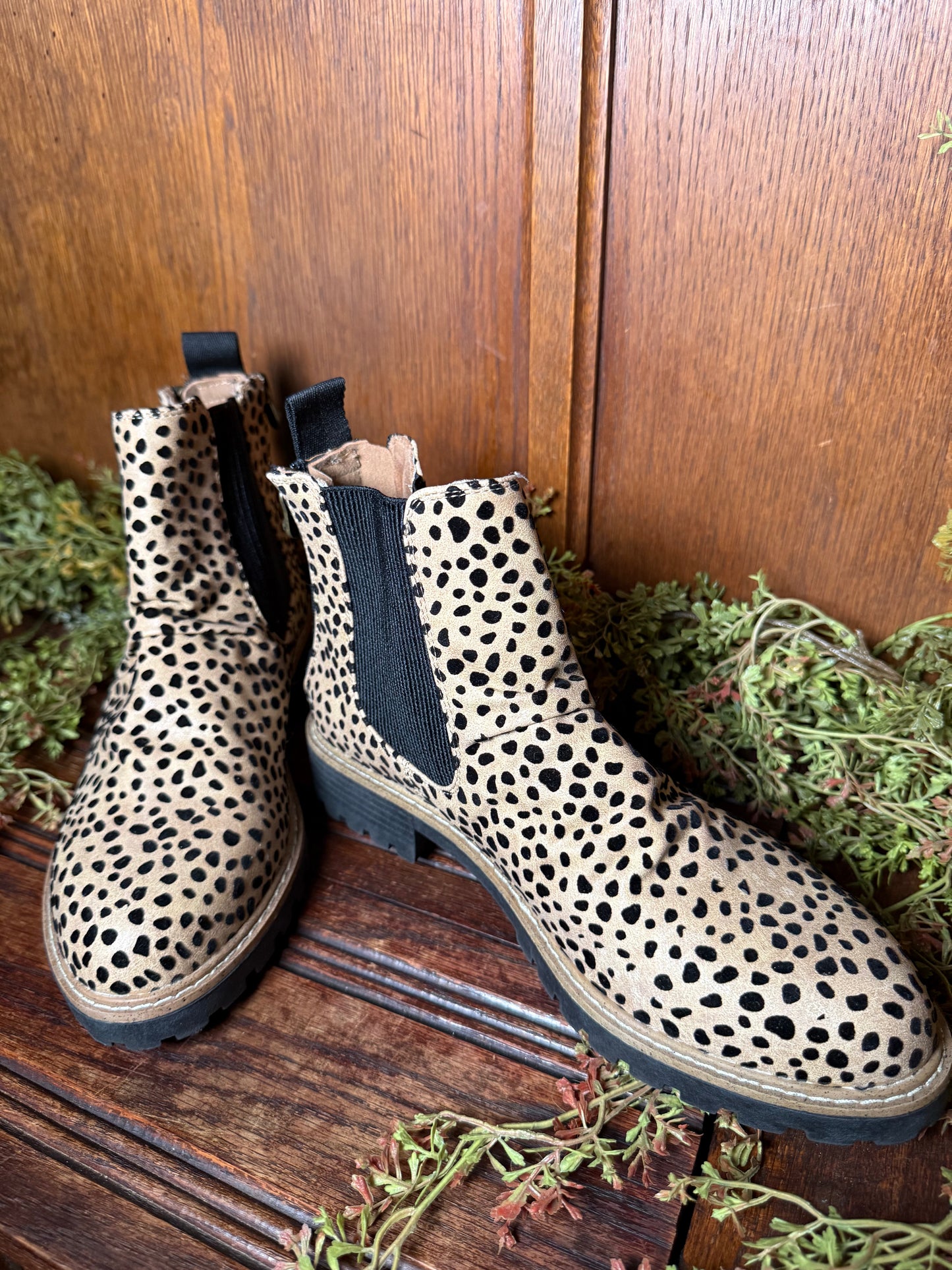 9 Leopard Booties