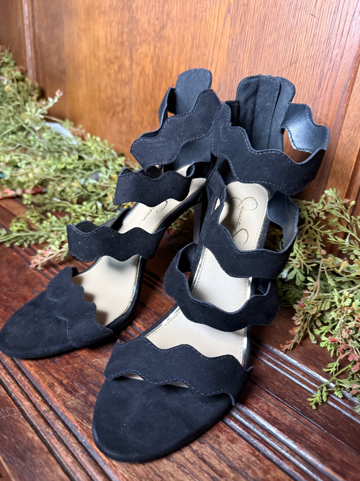 10 black strap heels