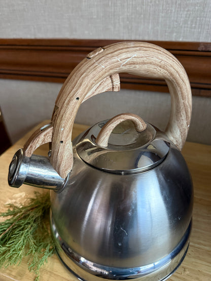 Vintage L'epicure Deluxe Whistling Tea Kettle – Stainless Steel / Wood Handle