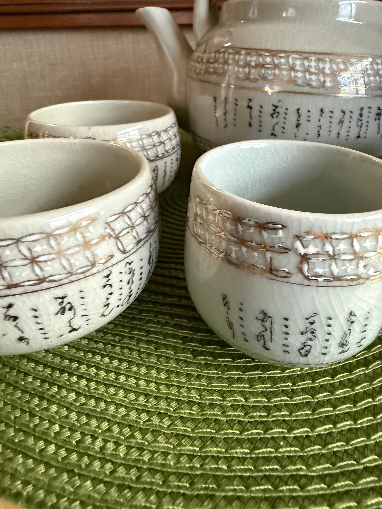 Mid-Century Vintage Japanese Kutani Ware Crackle Glaze Teapot & Teacup Set