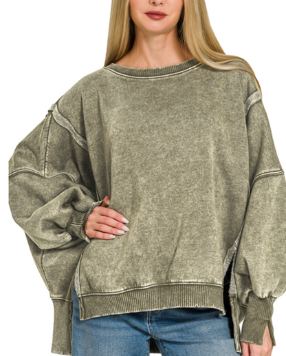 Mineral wash sweatshirt