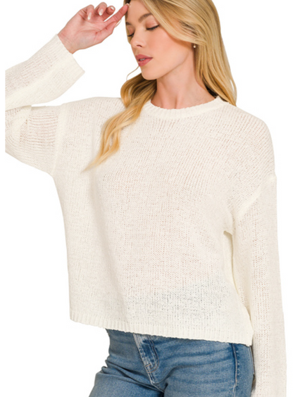 Light weight round neck sweater
